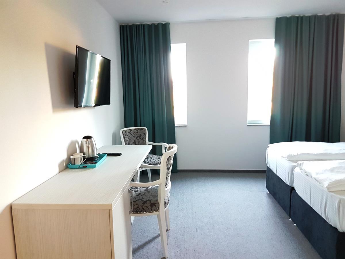 Hotel Sax Gracanica Gracanica  Eksteriør bilde