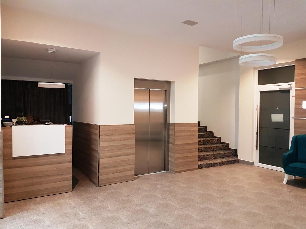 Hotel Sax Gracanica Gracanica  Eksteriør bilde